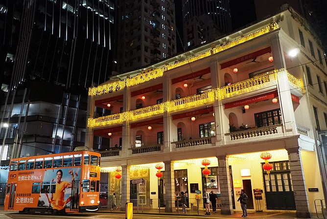 1f8b75ec-7434-4c80-ba17-bfd5c14cad10